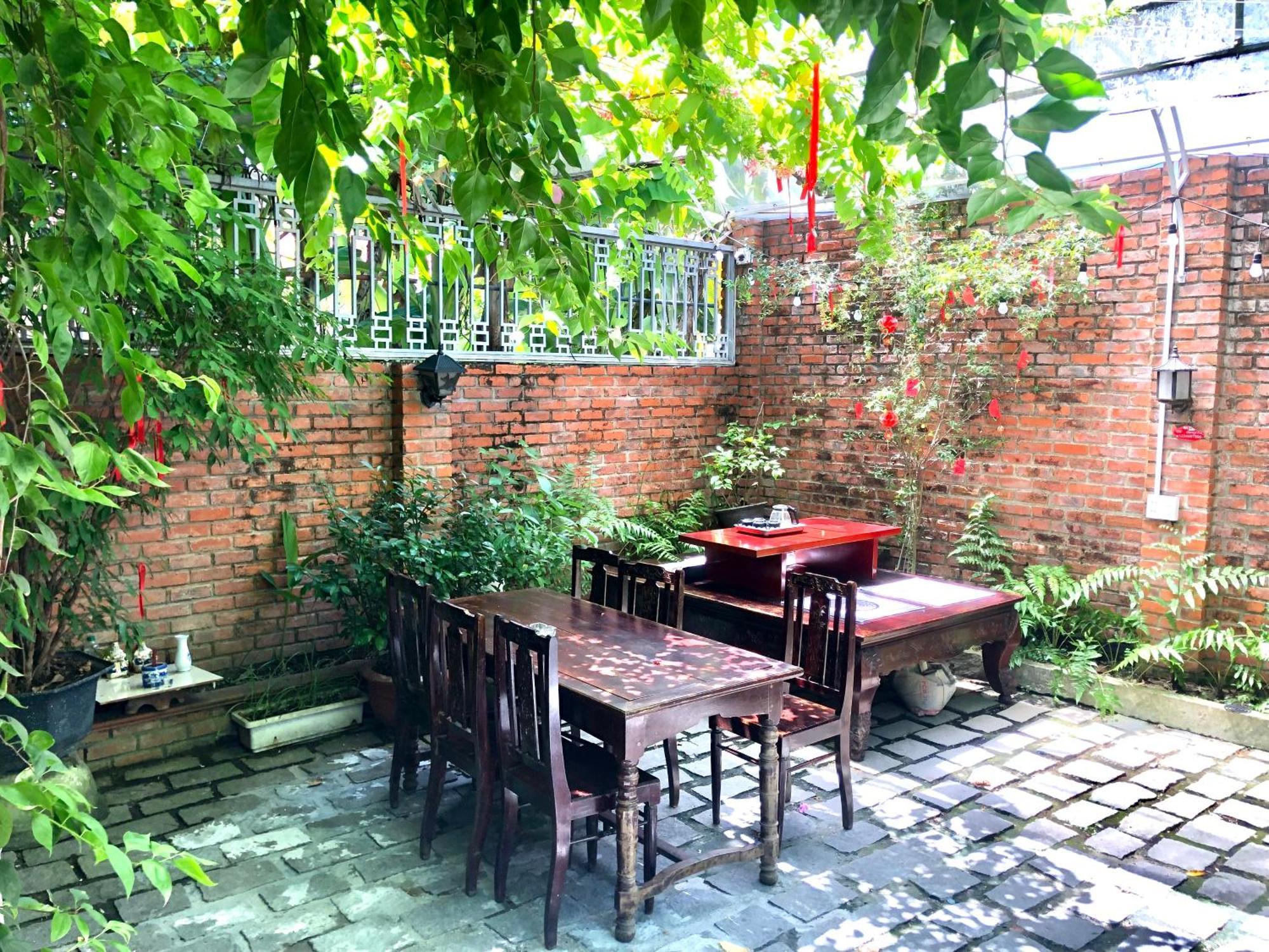 Q'Tropical Garden Homestay Hue Zewnętrze zdjęcie